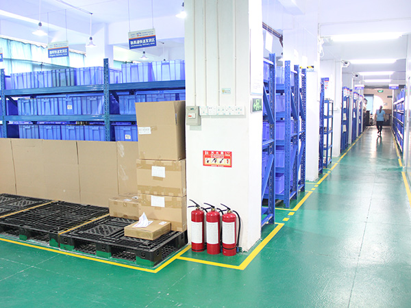 東晟密封-油壓機設備